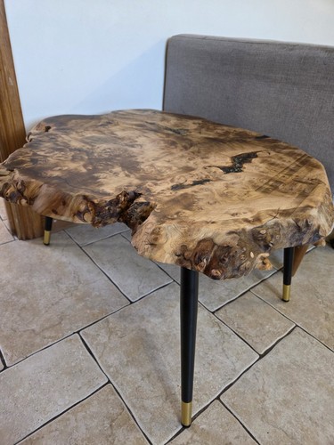 Highly figured chestnut round - figured,